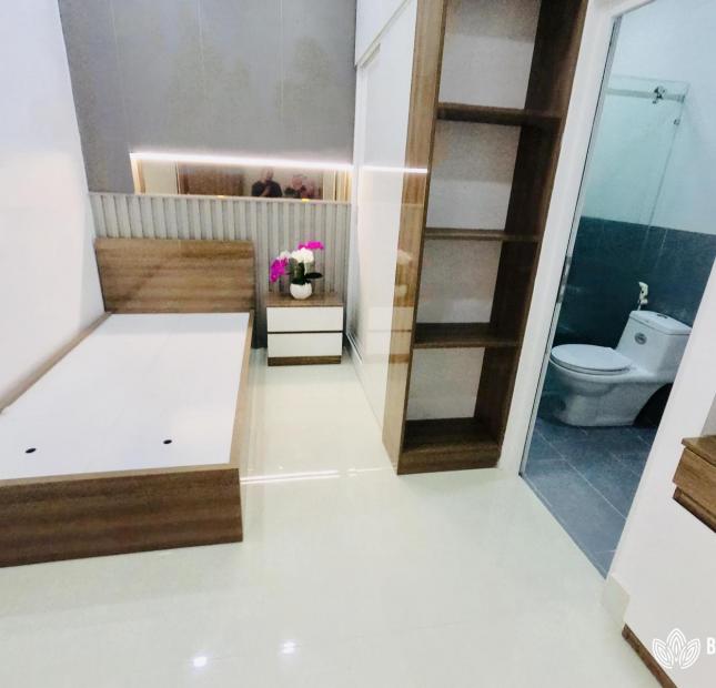 Bán nhà Nguyễn Oanh, P17, Gò Vấp, DT 4.5 x 15m. LH ngay để đi xem : 0908714902 AN