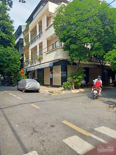 Bán nhà mặt tiền C1, P. 13, Tân Bình. DT 6x10m, trệt 3 lầu; vị trí gần nhà ga T3 LH 0903118676