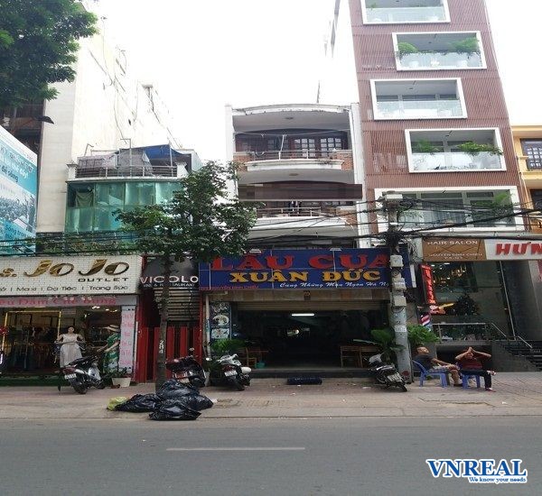 Tòa nhà góc 2 mặt tiền Nguyễn Thị Minh Khai, Quận 3 - Hầm, 5 tầng - DT 6x22m - Làm văn phòng, spa