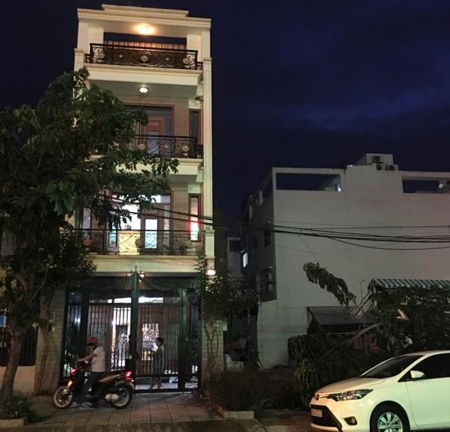 Bán nhà 13.5 tỷ 5x21m 4 tấm mặt tiền đường số 32, p.bình trị đông B