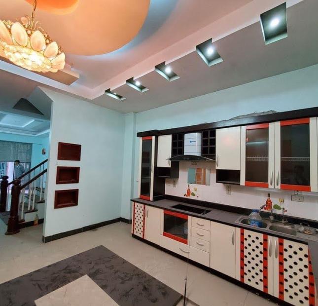Bán nhà Quan Nhân 50m2 ô tô ở ngay chỉ 3.9 tỷ 098.345.8219