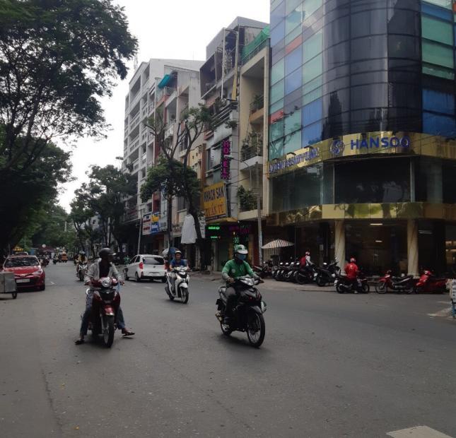 Bán nhà 14 Nguyễn Quang Bích, phường 13, Tân Bình giá 30 tỷ TL