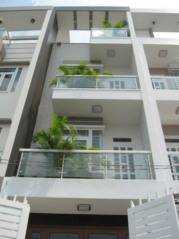 Bán nhà HXH Tô Hiến Thành gần Big C, DT: (4.2x16)m trệt 3 lầu đẹp. Giá 10.9 tỷ TL