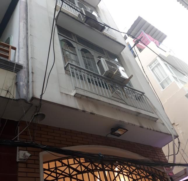 Bán nhà đường Thành Thái, Quận 10. DT 3.6x15m, 3 lầu sân thượng đẹp, giá chỉ 12,3 tỷ tl