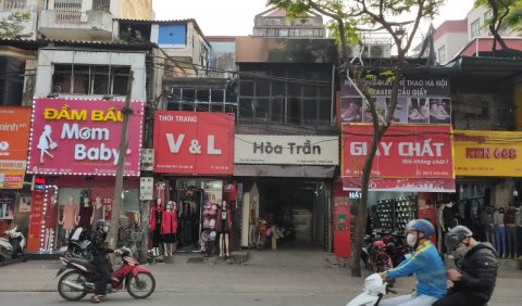 Bán nhà 2 mặt thoáng, mặt tiền phố Xuân Thủy, Trung tâm Cầu Giấy, 65m, 18.9 tỷ - 0974.687.037