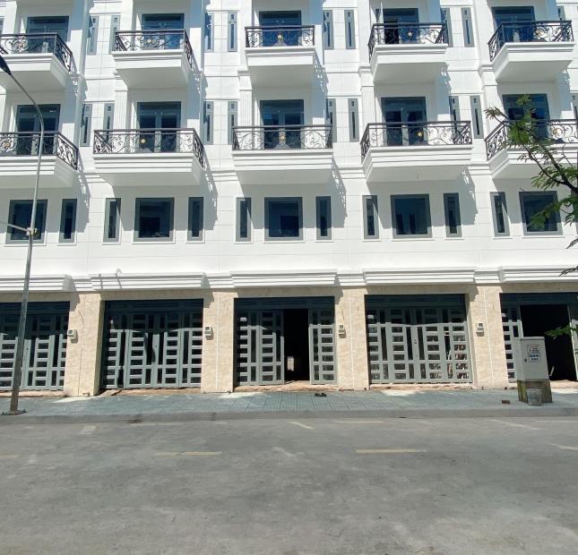 Bán nhà mặt tiền đường Nguyễn Oanh - hà huy giáp, P. 17, Q. Gò Vấp 300m, DT: 4.3x16m2, 1T + 4L, 4.35 tỷ/căn .