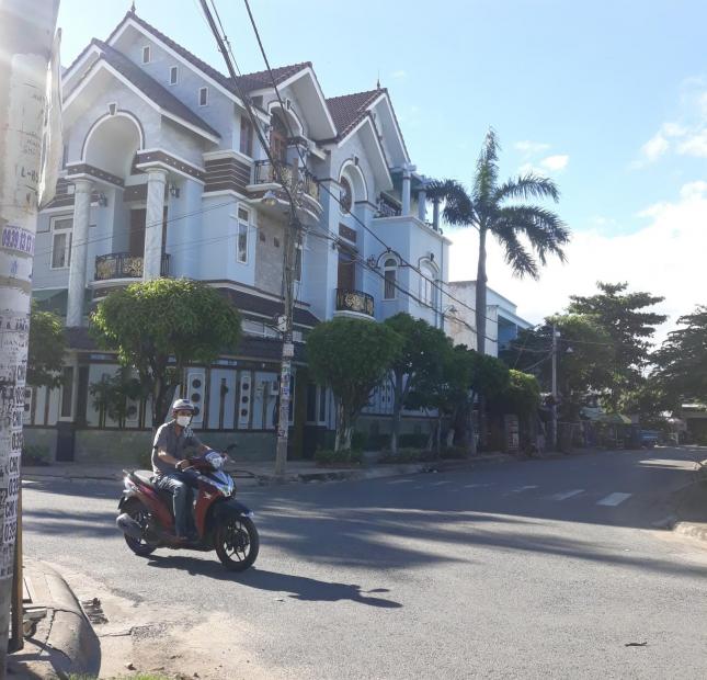 Bán biệt thự 29 tỷ 10x20m 3 tấm 2 mặt tiền đường số 22, Phường Bình Trị Đông B