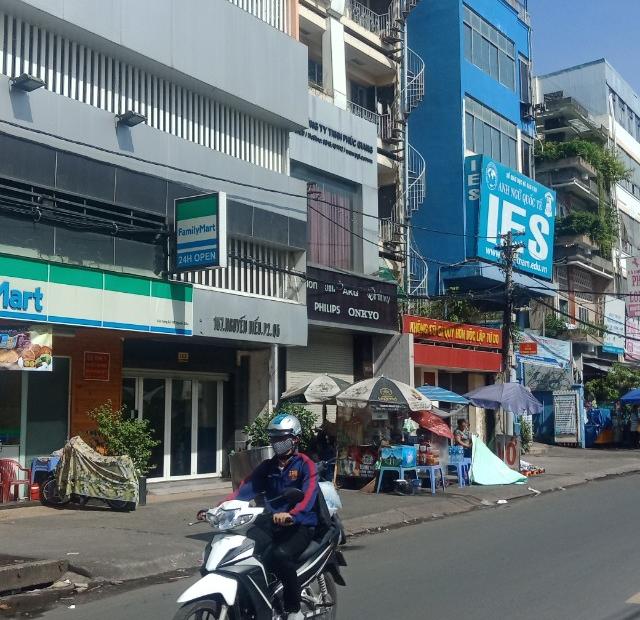 Chính chủ bán nhà mặt tiền Võ Văn Tần - Trương Định, Q.3 nhà 2 MT, DT: 4.1x18m nhà 4 lầu