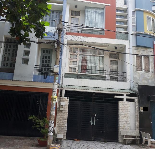 Bán nhà 7.8 tỷ, 5x20m 4 tấm mặt tiền đường số 42, Phường tân tạo