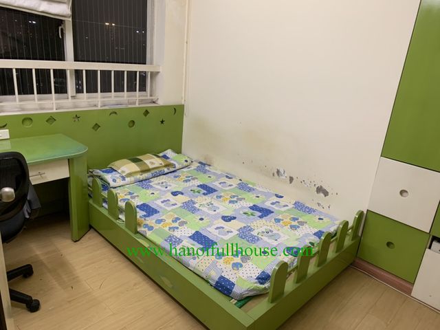 Căn hộ 3 phòng ngủ, giá rẻ, đủ đồ ở 71 Nguyễn Chí Thanh