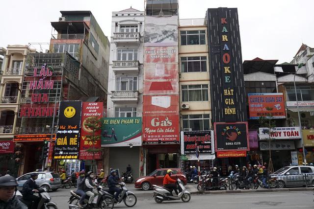 Bán gấp nhà Đường Nguyễn Giản Thanh, quận 10. DT 4x15m, 3 lầu giá 12.2 tỷ