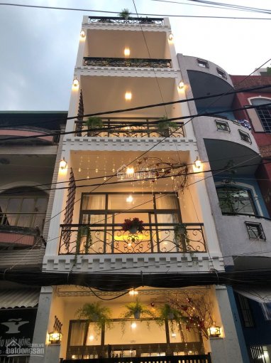 Bán nhà đẹp 3 tầng vào ở liền hẻm 6m đường Nguyễn Văn Mại, P. 4, Tân Bình giá chỉ 7.8 tỷ