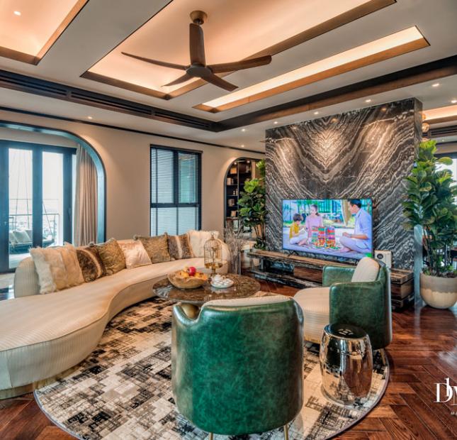 Cần bán gấp căn penthouse full nội thất mới 99% - mặt tiền đại lộ Võ Văn Kiệt q.1 - vào ở ngay