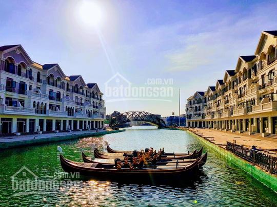 Bán shophouse view sông tại Grand World Phú Quốc, 84m2 cam két lợi nhuận 100tr/th cho chủ đầu tư. LH 0902650739 (24/24)