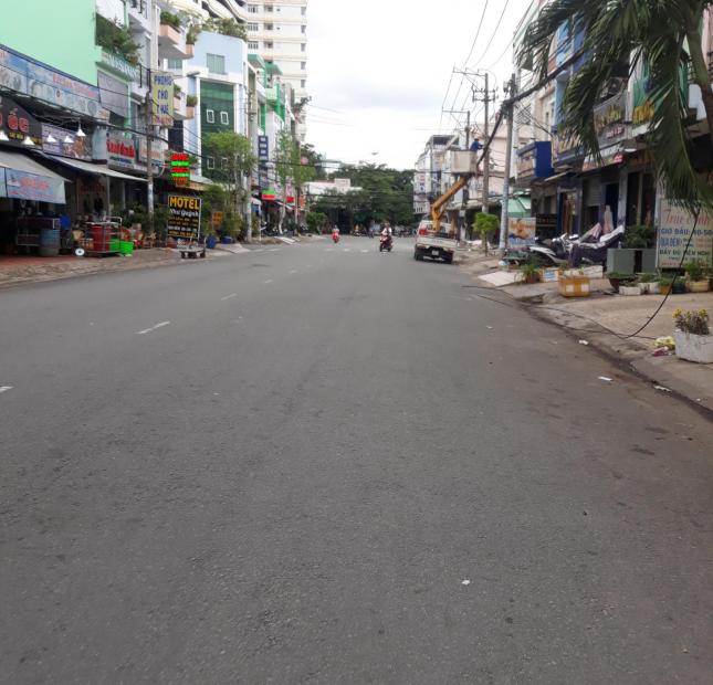 bán biệt thự 16.5 tỷ, 8x20m 3 lầu hẻm 10m tô hiệu, phường hiệp tân