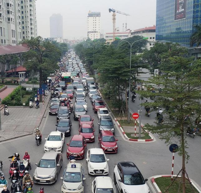 13.5 tỷ phố Đào Tấn, Quận Ba Đình 9 tầng thang máy 16 phòng doanh thu 80tr/tháng