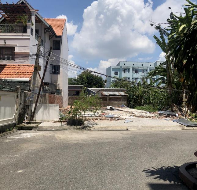 Cần bán khuôn đất đẹp MT đường lớn 9x20m Vuông Vức, giá 160tr/m2, P.An Phú Quận 2