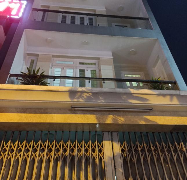 Bán nhà 15 tỷ 5x20m 4 tấm mặt tiền Đường vành đai trong, phường bình trị đông B