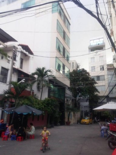 Bán gấp nhà mặt tiền đường Tô Hiến Thành, Phường 15, Quận 10, DT 4,5x20m
