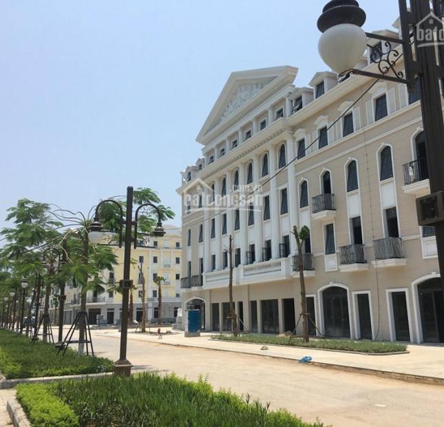 Cần bán cắt lỗ khách sạn 16-32 phòng trung tâm Bãi Cháy Hạ Long, cách Sun world chỉ 50m