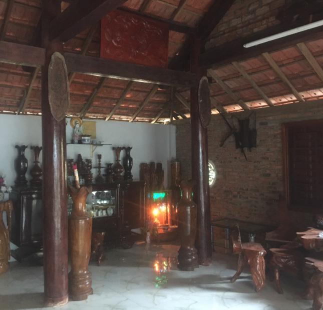 Bán nhà 3 gian gỗ tự nhiên- giả cổ, đã có sổ, giá tốt ở Quảng Ngãi