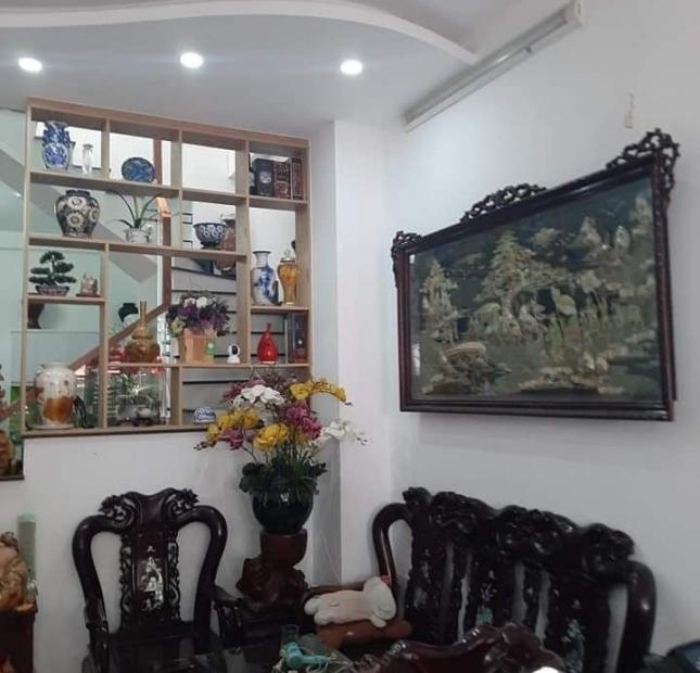 Nhà bán Đ Bùi Thì Xuân P3 Tân Bình, DT sổ 45m2, 3.5m x 13m, 3 tầng giá 7tỷ400.