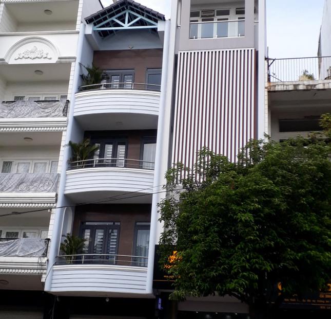kẹt tiền nên bán nhà mặt tiền đường 3/2, Quận 10. DT 5.2x22m, NH 4 lầu, giá bán 33 tỷ TL