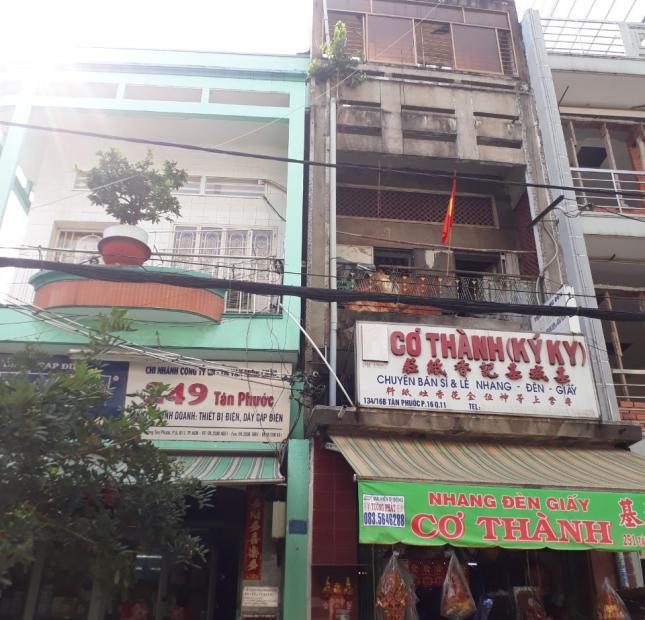 Cần bán gấp nhà mặt tiền đường Nguyễn Trãi, Q5, gần Lê Hồng Phong, DT 4,4x20m