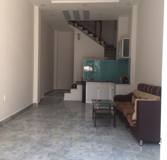 Bán nhà mặt tiền đường Nguyễn Tri Phương, Q10 (4 x 22,4m)