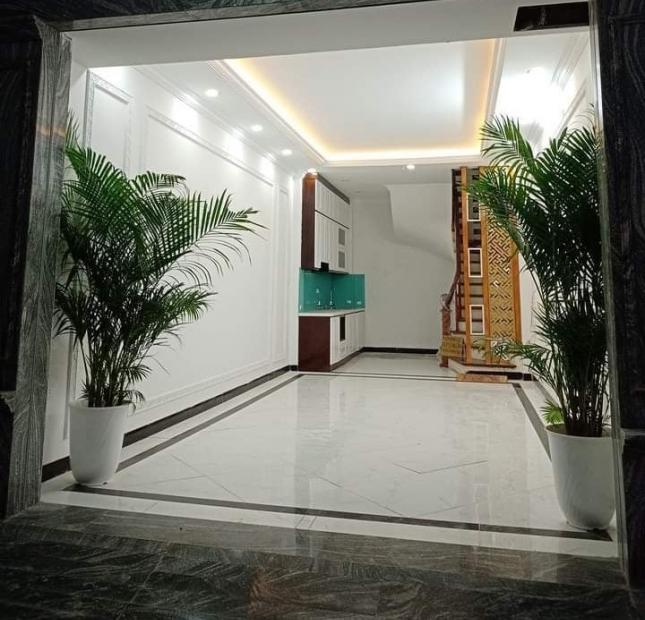 Nguyễn Ngọc Nại - Thanh Xuân, nhà đẹp ô tô vào nhà 40m 6 tầng 6.5 tỷ