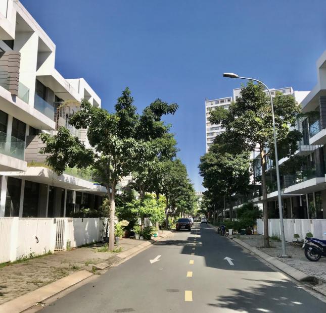 Bán Nhà Phố Citi Bella 1 Cát Lái, DT 5.2x16m, 1 Trệt 2 Lầu, Nhà Thô, Tây Nam, Sổ Hồng, Giá 5.6 Tỷ