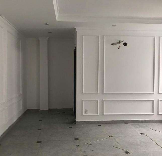 Bán Biệt Thự Siêu To mặt tiền đường 69 CL, gần trường THCS Cát Lái, DT 14x17m, 3 lầu, 4 PN, sổ hồng, 23.5 tỷ