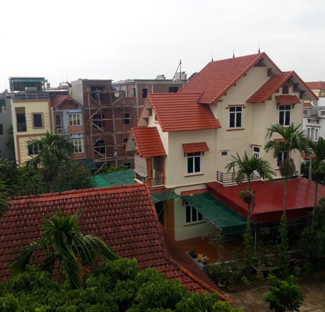 Bán gấp nhà Yên Nghĩa Hà Đông 50 m2 4 tầng 4 ngủ  giá 1.6 tỷ lô góc 3 mặt thoáng ô tô đỗ cửa