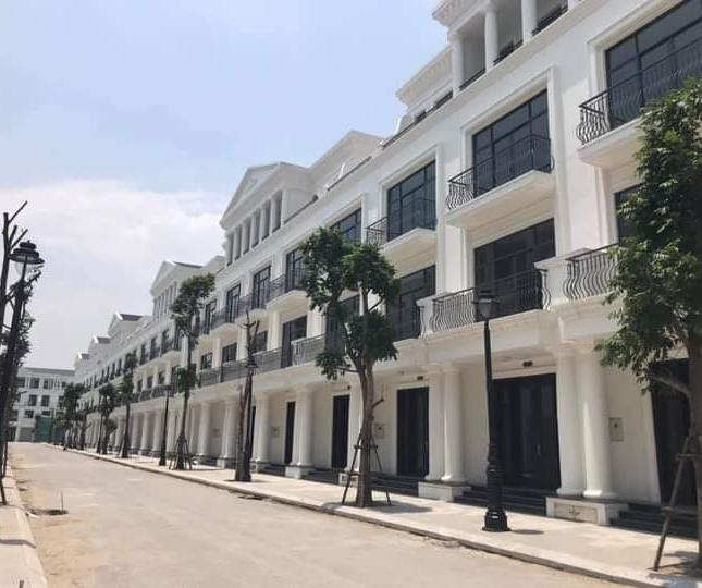 Căn liền kề cực đẹp ở Vinhomes Marina chỉ hơn 4 tỉ