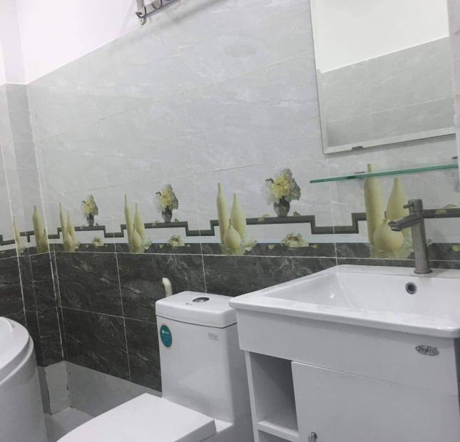 Bán nhà mới 5 tầng Cao Thắng Quận 10. DT 56m2 hẻm 5m