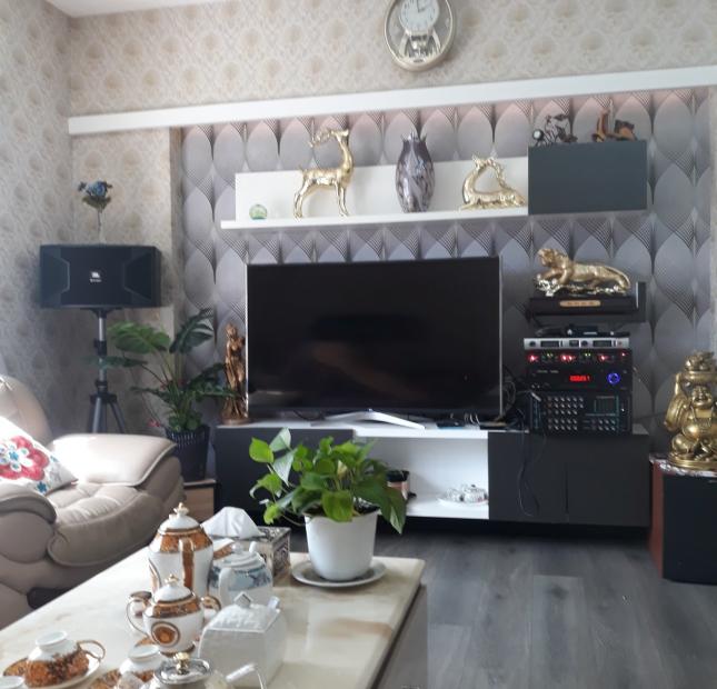 Bán nhà 17.2 tỷ, 4.7x40m 3 lầu mặt tiền đường tỉnh lộ 10, phường an lạc a