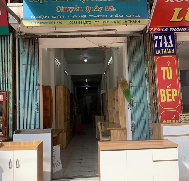 Chính chủ cho thuê cửa hàng kinh doanh mặt đường tại 774 Đê La Thành - Quận Ba Đình