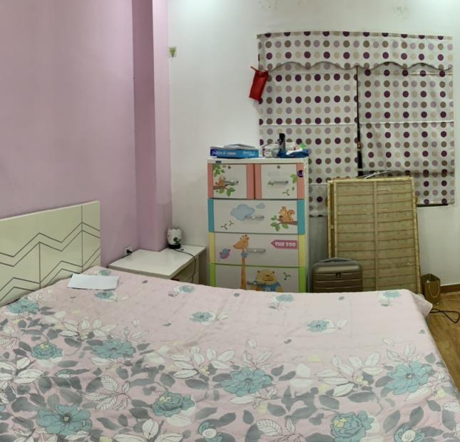 Cần bán căn hộ 3 phòng ngủ, 78m2,Nơ 6A bán đảo Linh Đàm
