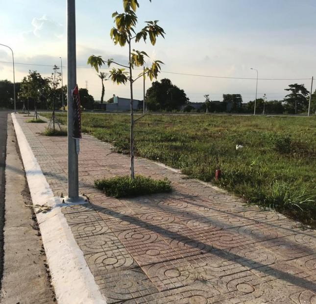 Bán đất mặt tiền đường Mỹ Xuân Ngãi Giao - giá 900 triệu, SHR, hẻm xe hơi, dân cư đông