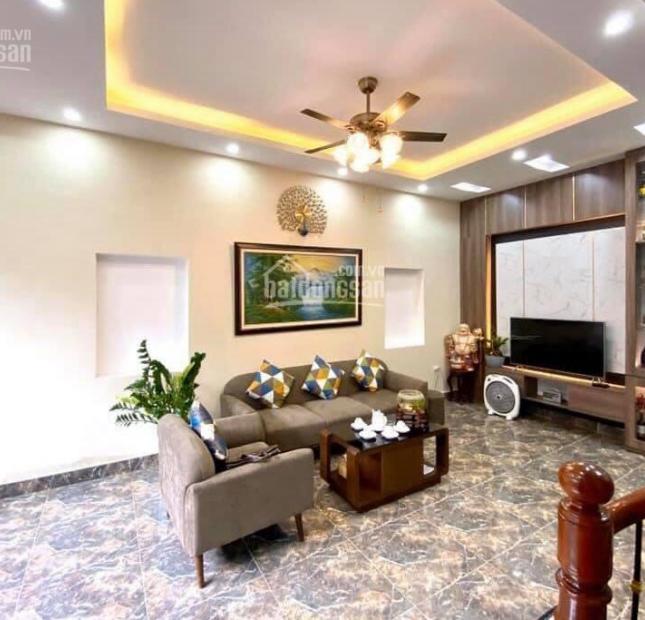 Bán nhà 3 tầng Thanh Xuân 42m2, mặt tiền 5m giá 3.1 tỷ