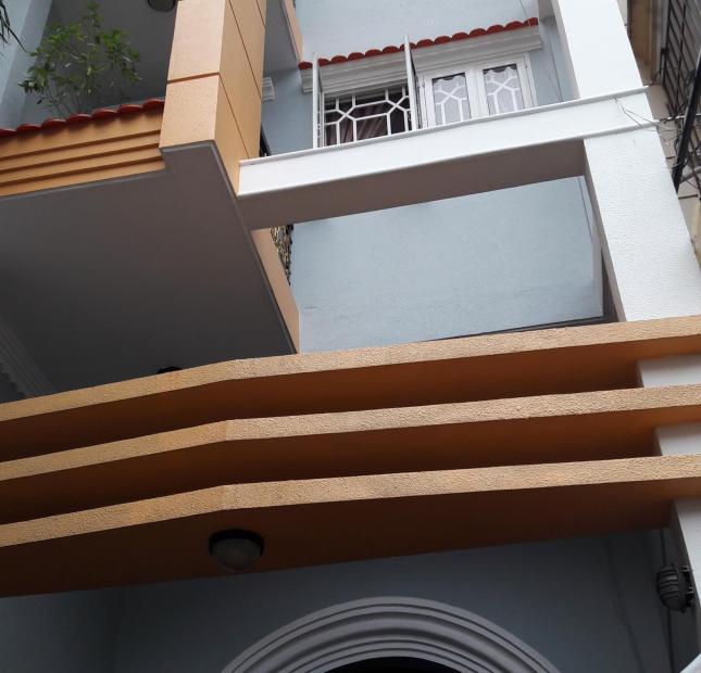 Bán nhà 2 lầu st hẻm Trần Bình Trọng dt 3.1*9m giá 6.2 tỷ tl