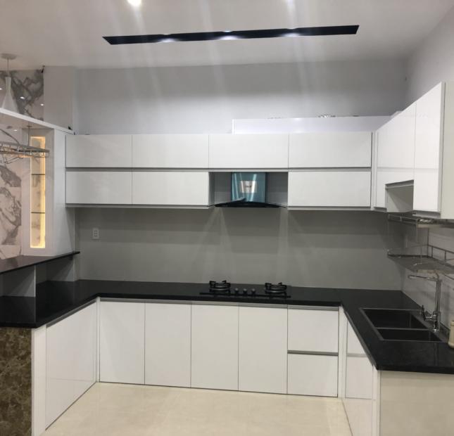 bán nhà tòa nhà mt đường 3/2 quận 10 dt 8x20 hầm 10 lầu giá 95 tỷ