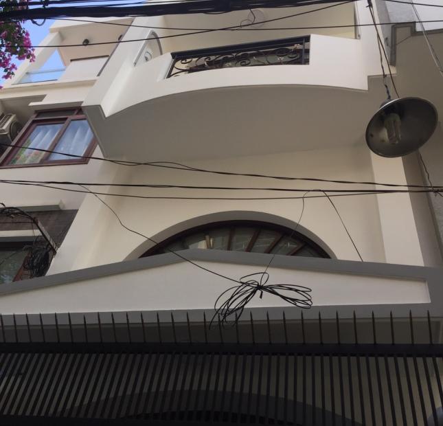 Bán nhà hẽm xe hơi 585 Sư Vạn Hạnh p12,Q10 DT:4.5x15m 4 lầu giá chỉ 13.8 tỷ.