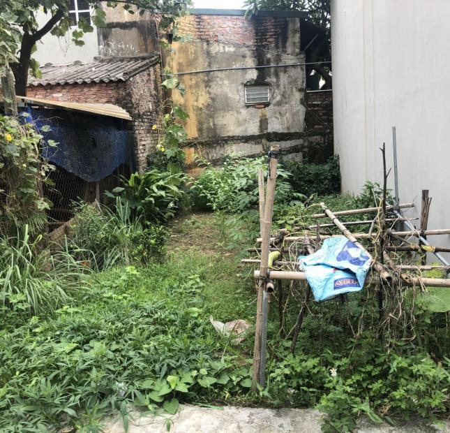 Cần tiền làm ăn bán mảnh đất phố Gia Quất, Long Biên