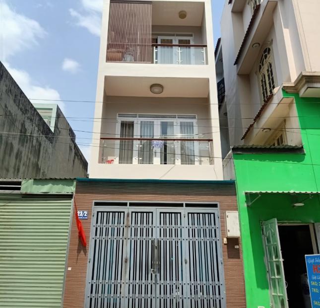 Nhà HOT đường Lê Quang Định, Bình Thạnh; 60m2; 3 tầng; giá chỉ 6,5 tỷ