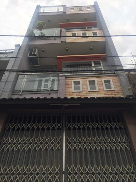 Bán nhà 2 mặt tiền phố nội thất Ngô Gia Tự và Hòa Hảo, DT đẹp 4x17,5m, NH 5,5m