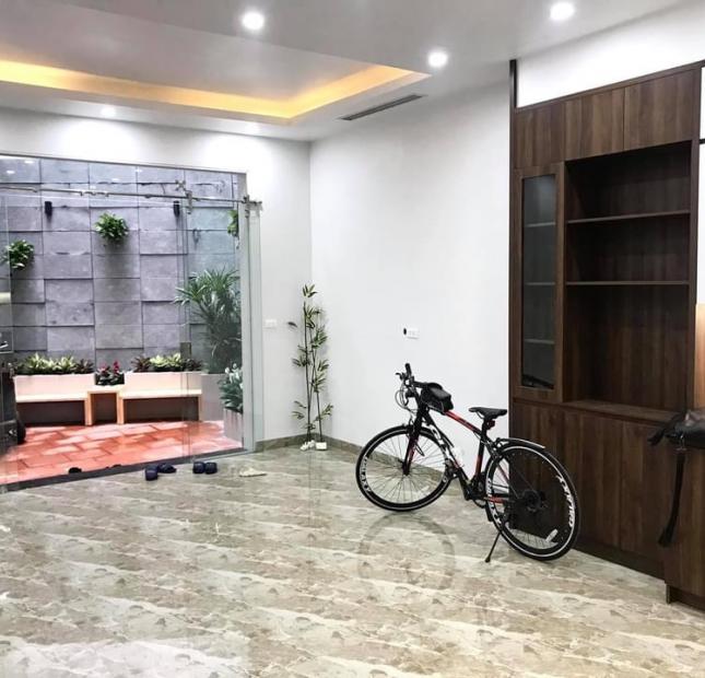 Biệt thự sân vườn Đống Đa 60m2x4T 4.7 tỷ. Gần phố, Full nội thất