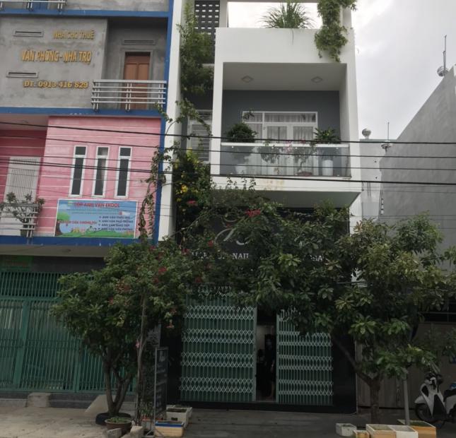 Bán nhà đường Lê Thanh Nghị, Quy Nhơn 3 tầng,8 phòng ngủ, diện tích 100m, 5 tỷ