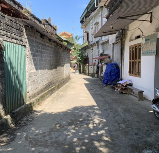 Chính chủ cần bán mảnh đất tại chợ Vạt - Việt Lâm - Vị Xuyên - Hà Giang, 100% thổ cư - Giá rẻ
