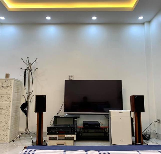 Bán Gấp Nhà NGUYỄN TRÃI 62m 5T MT4m 5,5 tỷ Đẹp Nhất Thanh Xuân